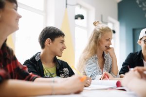 5 formas práticas de falar sobre saúde mental em sala de aula